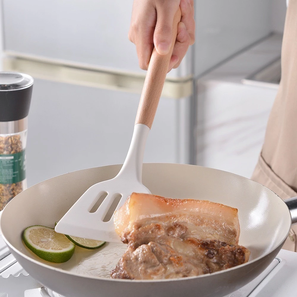 Kit Utensílios de Cozinha 12/19 Peças • Silicone com Cabo de Madeira • Completo e Resistente